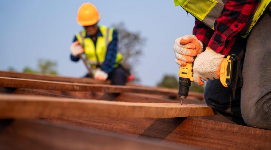 Expert flood damage restoration services in Newtonsville, OH